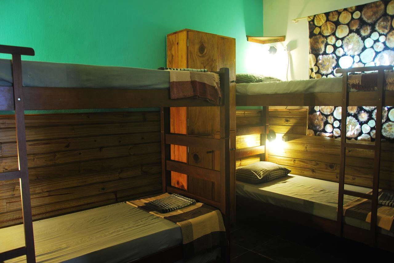 Samblumba Hostel Trindade Триндади Экстерьер фото